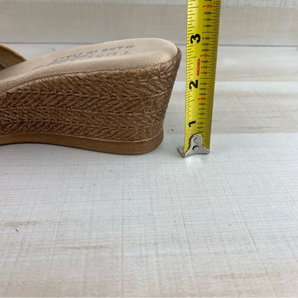 Tuscany Bronze Wedge Sandals - Picture 9 of 11